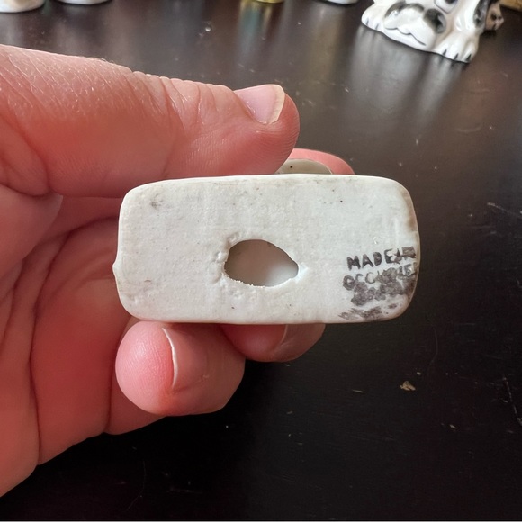 Vintage 1940's Made in Occupied Japan Porcelain Boy Playing Accordion Concertina - Picture 6 of 6